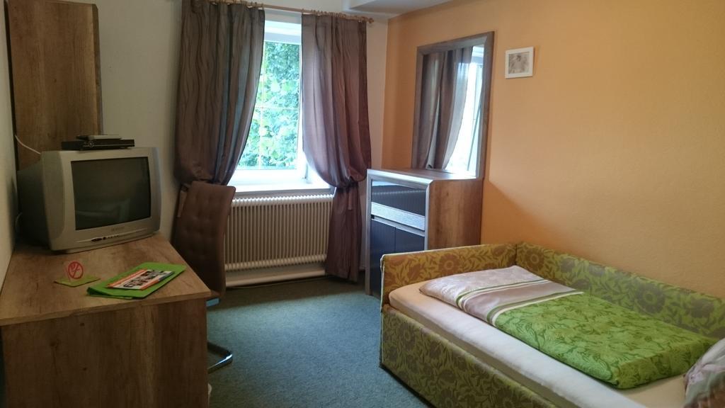 Gasthof Krisplwirt Otel Oda fotoğraf
